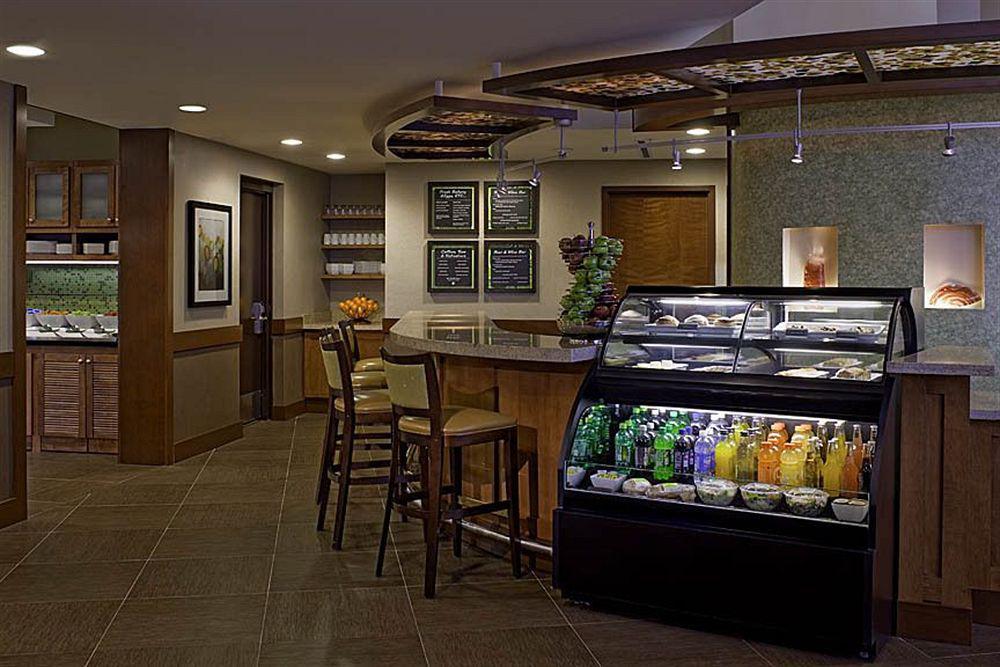 Hyatt Place South Bend/mishawaka 4*